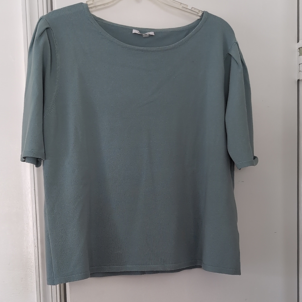 Women's Blue Top